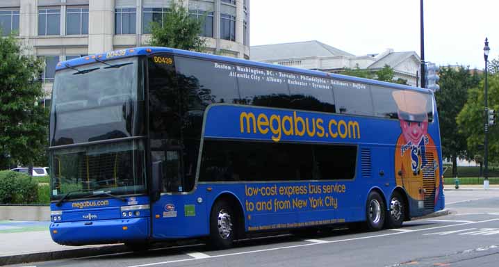 Megabus Van Hool Astromega DD439